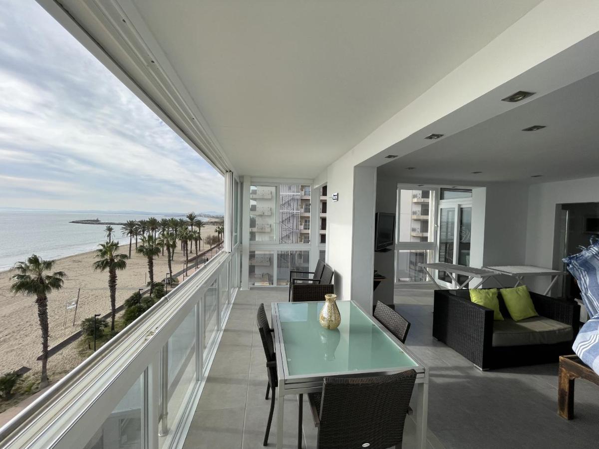 Apartment Front De 34 *